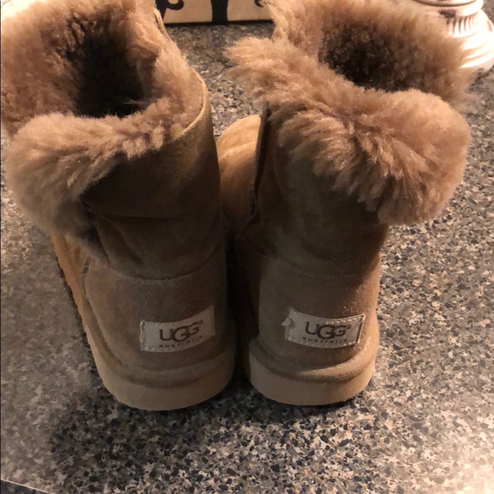 Girls Ugg boots